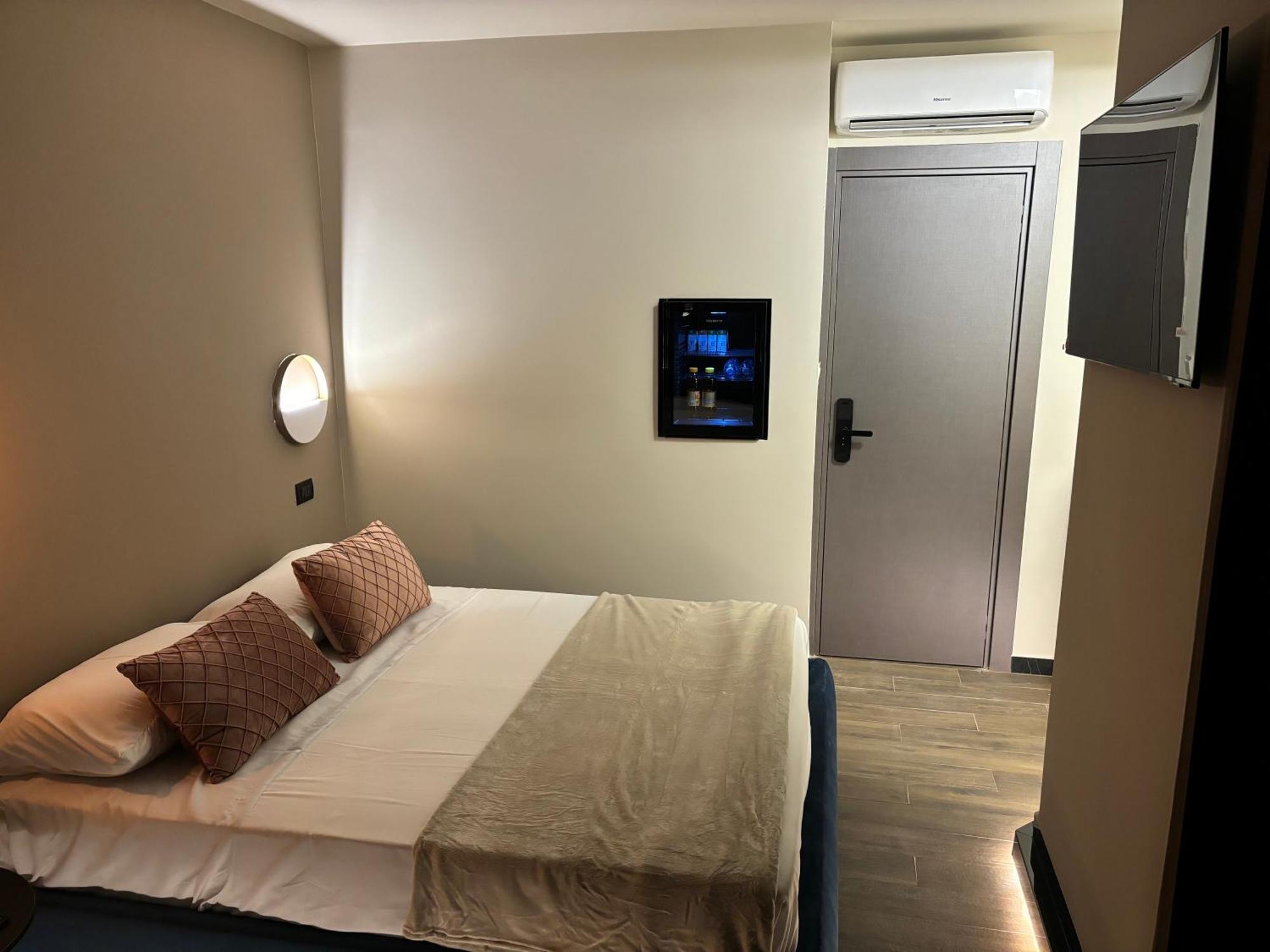 Bed and Breakfast Cbh Sicitaly Group Ачи Костелло Экстерьер фото